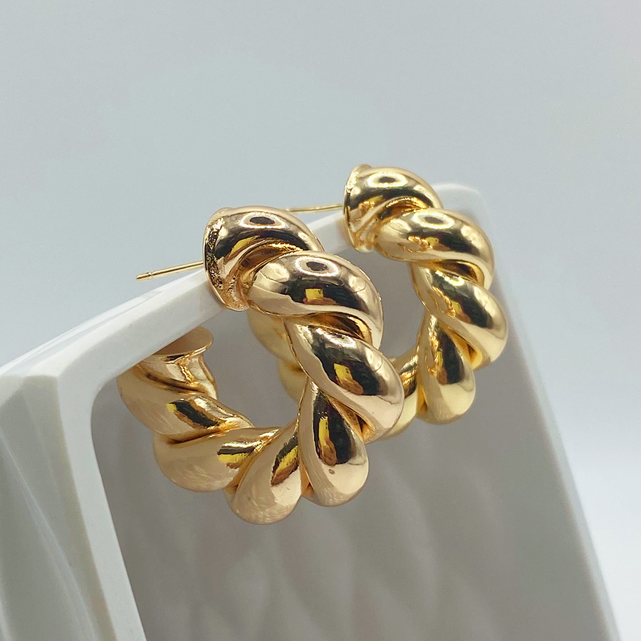 Arracada Glamorous Golden Braiding