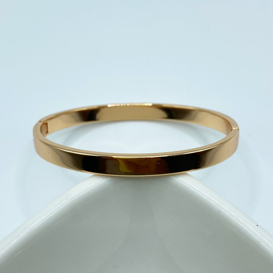 Brazalete Ovalado con Textura