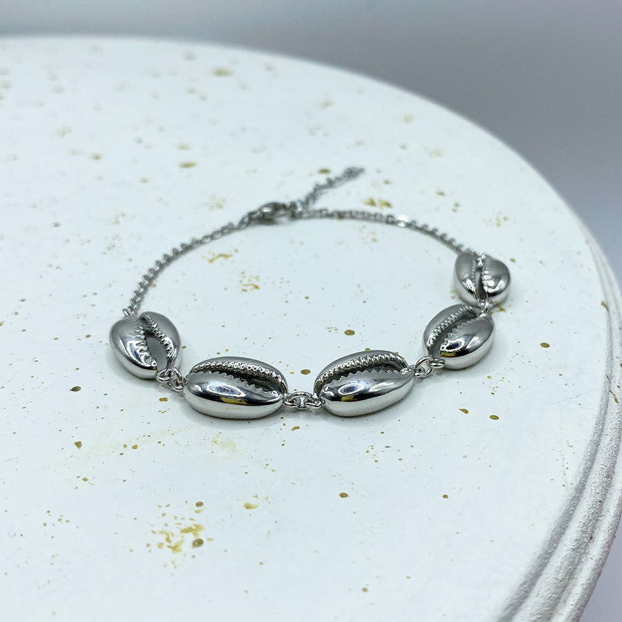 Pulsera Conchitas Plateada
