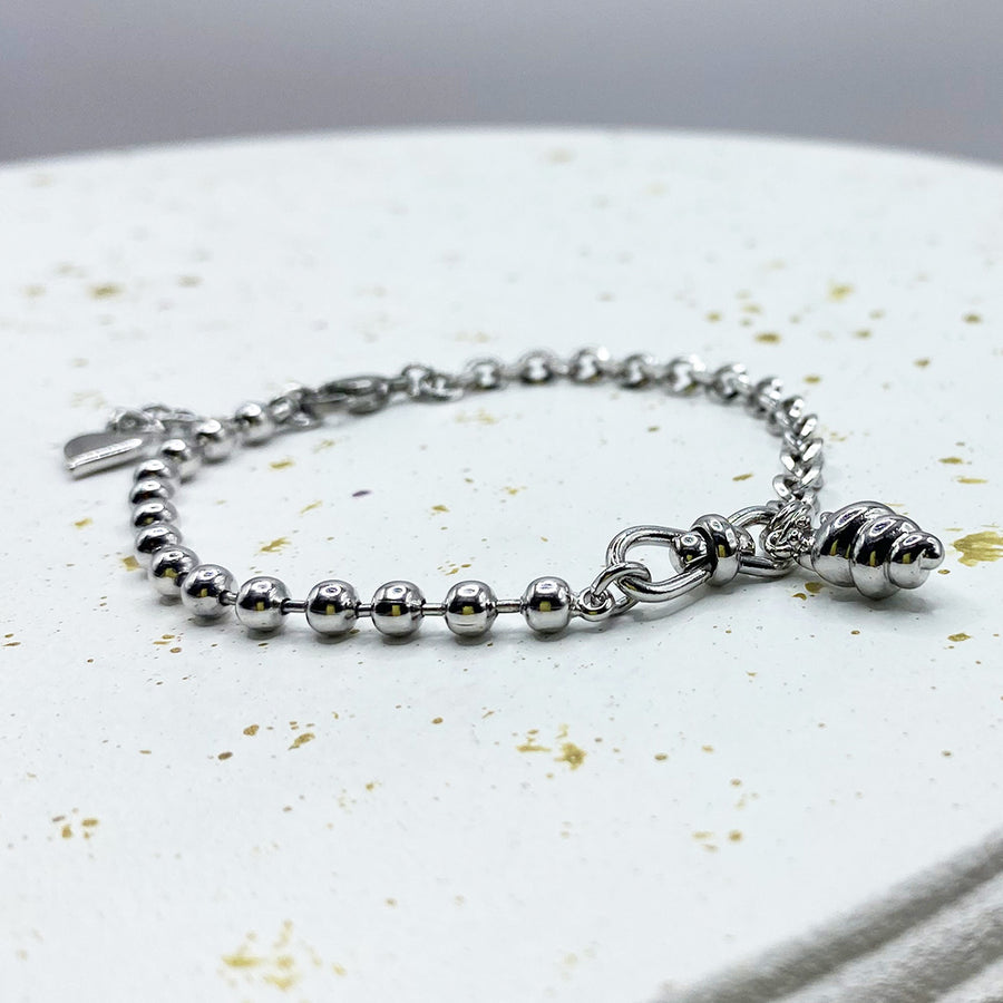 Pulsera Elabones & Perlas Plateada