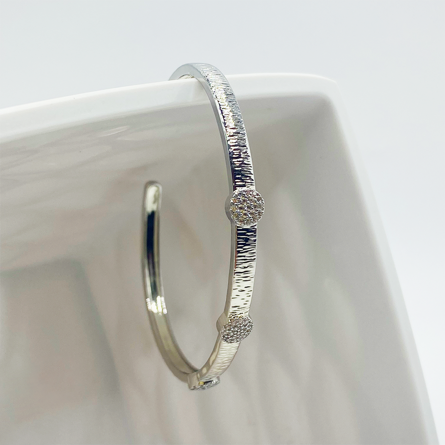 Brazalete Estelar con Circonias