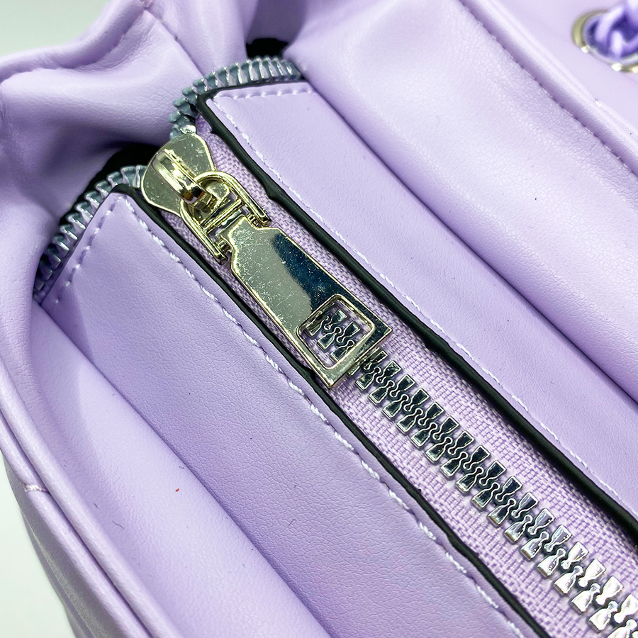 Chain quilted bag - Bolso acolchado con cadena