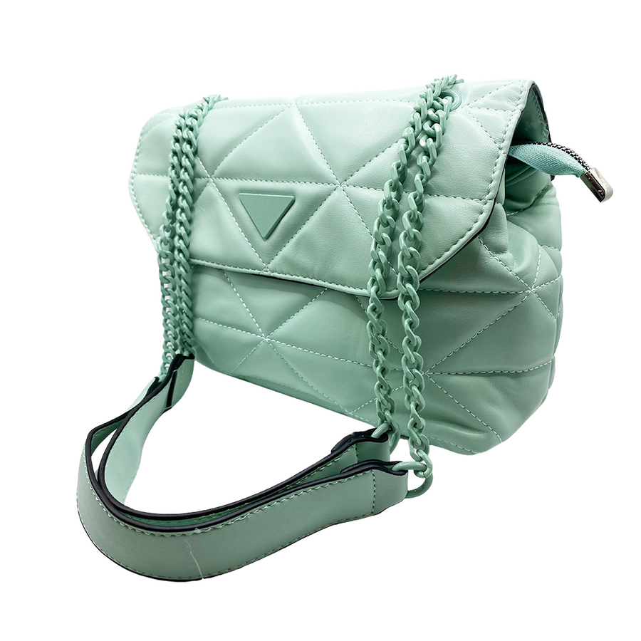 Chain quilted bag - Bolso acolchado con cadena