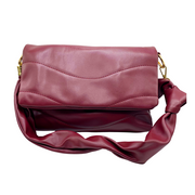 Quilted bag - Bolso acolchado con correa animal print