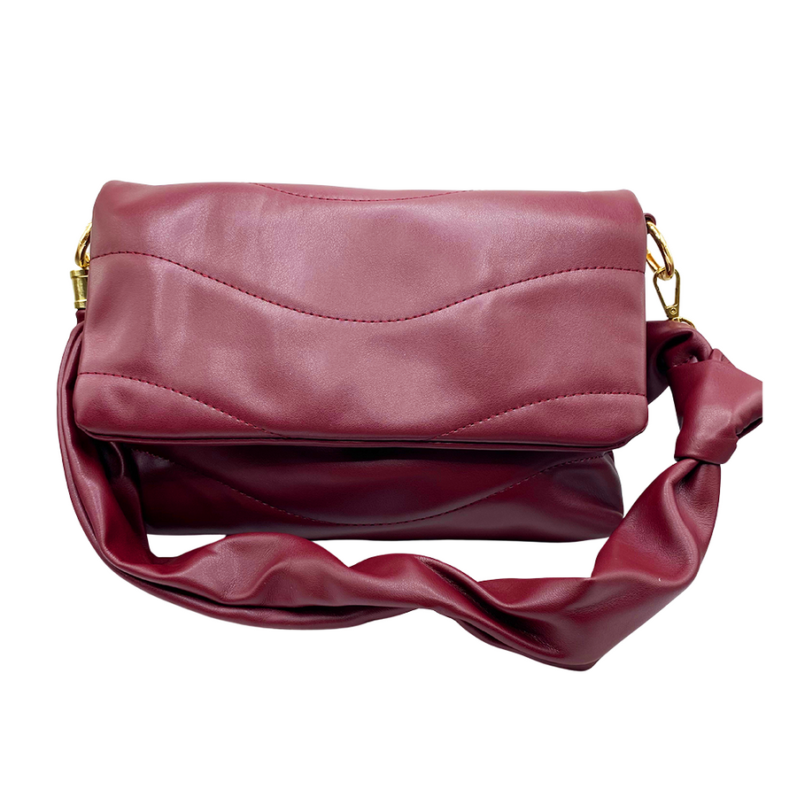 Quilted bag - Bolso acolchado con correa animal print