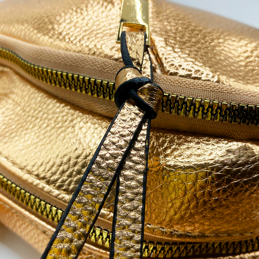 Cangurera - Bolso multifuncional en tonos metálicos