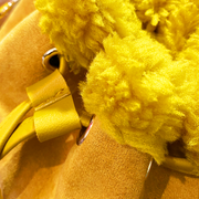 Bucket bag - Bolso de cuero y piel sintética