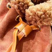 Bucket bag - Bolso de cuero y piel sintética