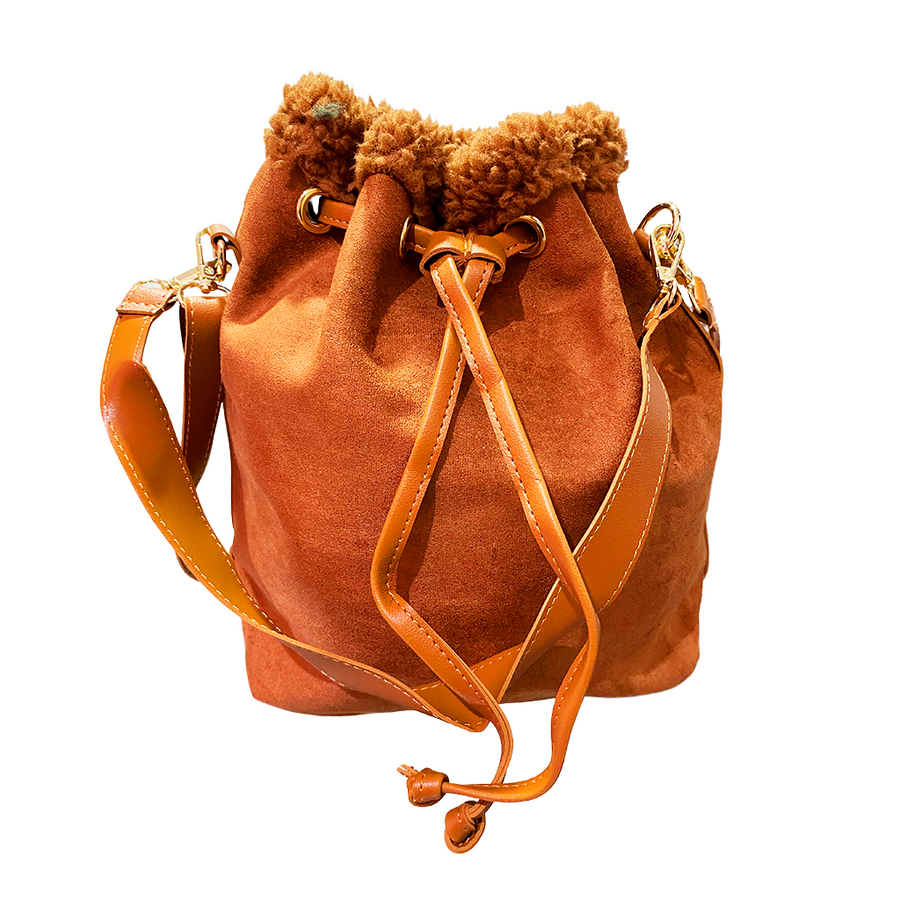 Bucket bag - Bolso de cuero y piel sintética