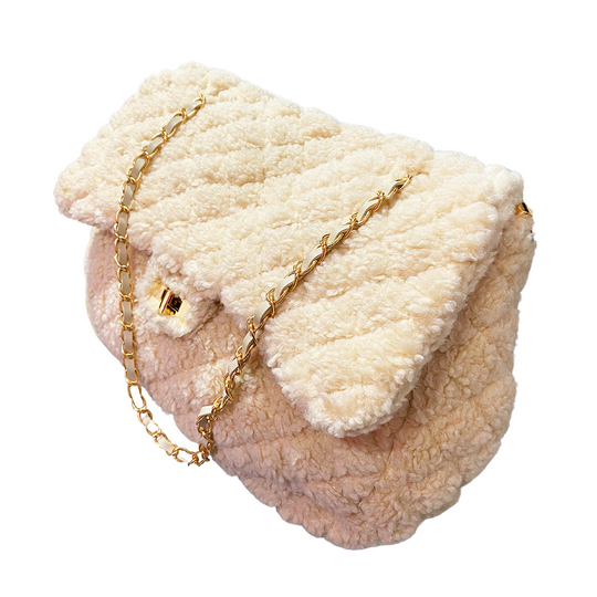 Chain quilted bag - Bolso con lana de peluche